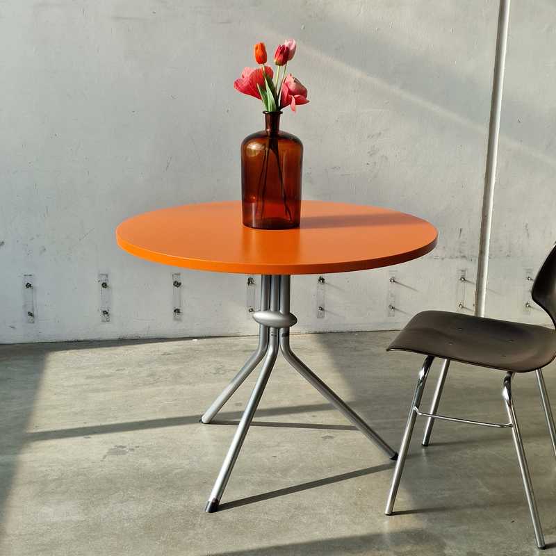 [p2862] Spisebord Orange