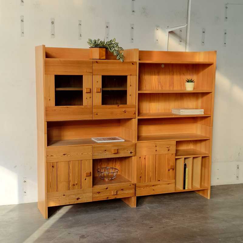 [p2952] Skabe/Reoler Fyrretræ