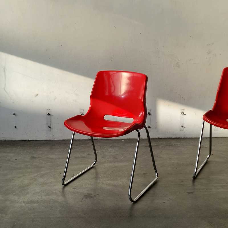 [p475] Stol Rød Plastik Overman