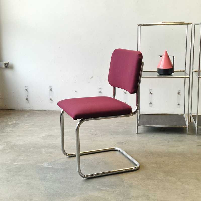 [p2973] Frisvinger Blommefarvet