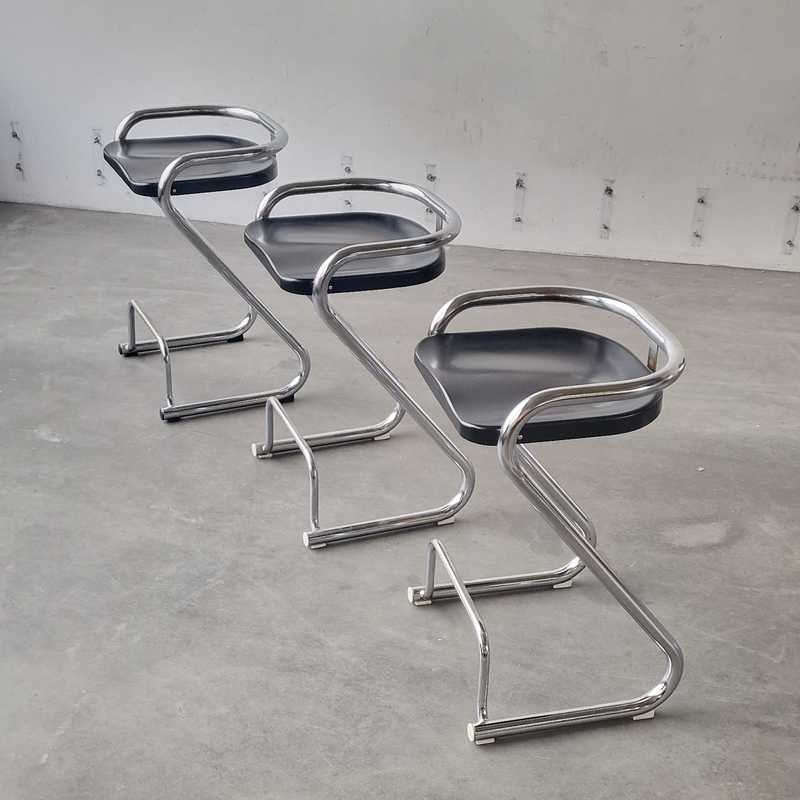 [p2974] Barstol Sort Krom