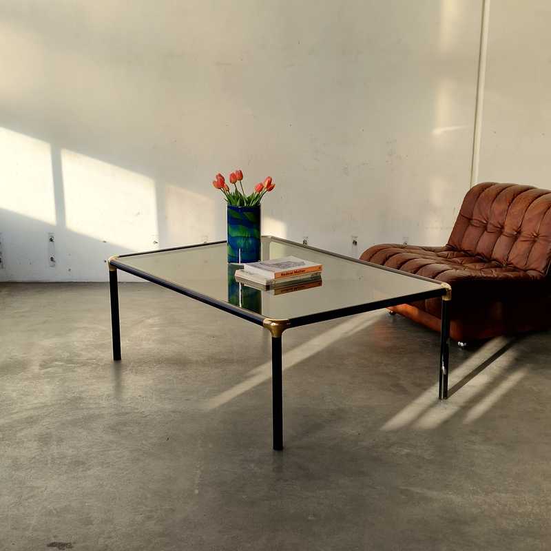 [p3221] Sofabord Sort/Messing/Glas