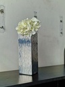 Vase i riflet krom 
