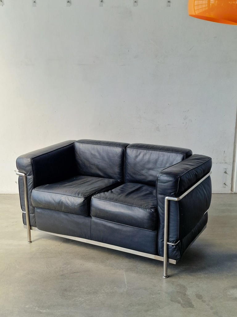 Sofa le corbusier replika sort læder